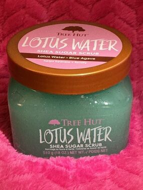 Tree Hut Lotus Water Shea Sugar Scrub - Teal